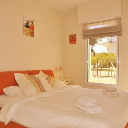 Stunning 2 Bed, 2 Bath Apt On The Cannes Sea Front Has Swimming Pool And Is A Secure Modern Building 464 Экстерьер фото