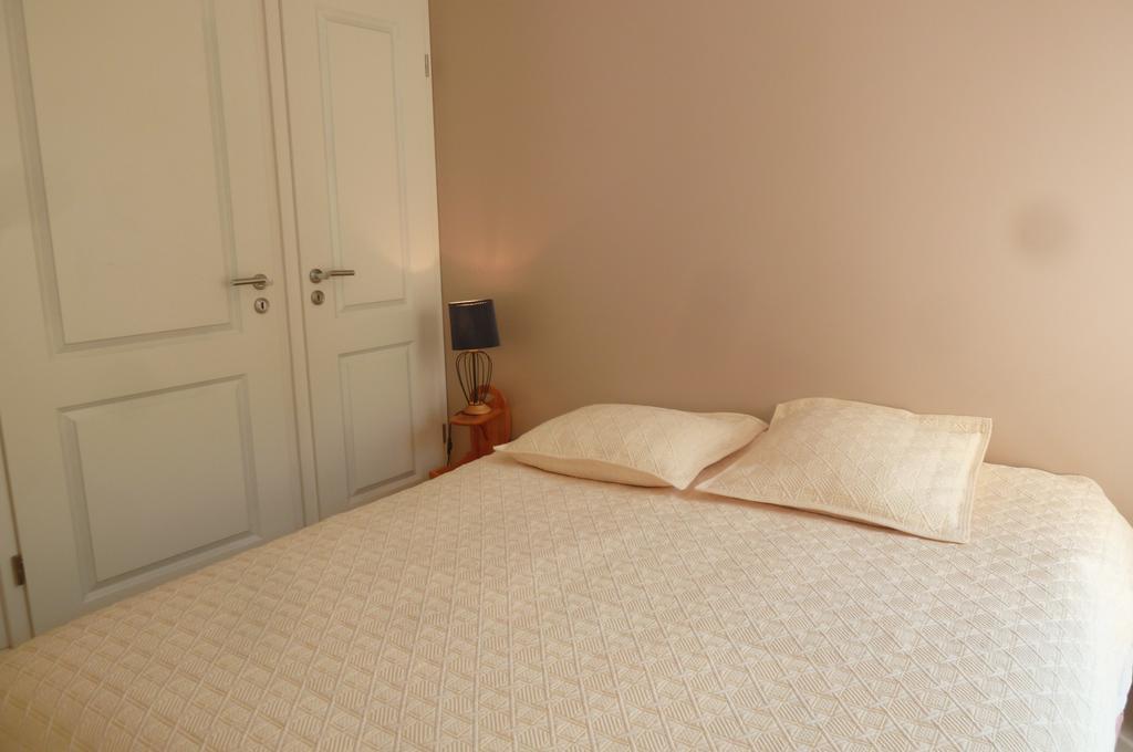 Stunning 2 Bed, 2 Bath Apt On The Cannes Sea Front Has Swimming Pool And Is A Secure Modern Building 464 Экстерьер фото