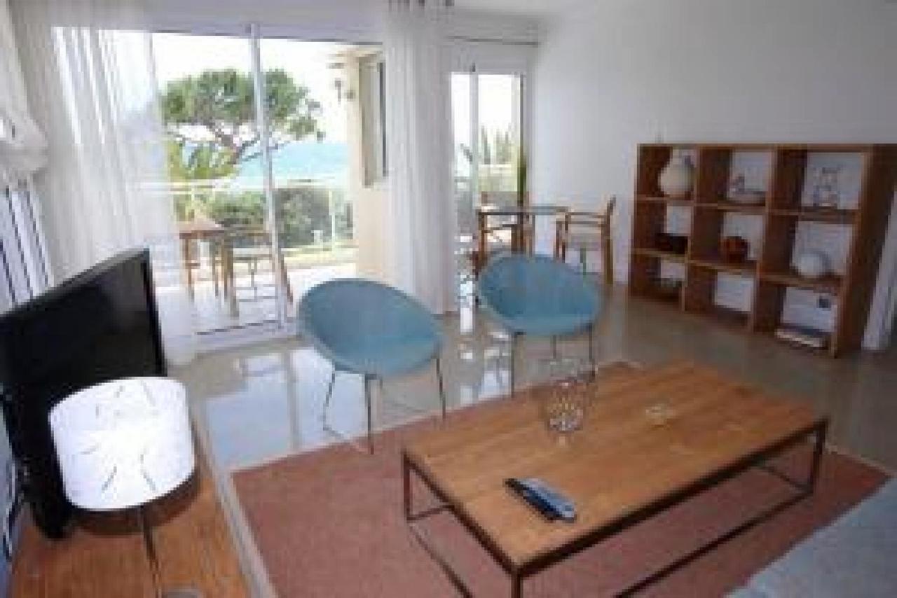 Stunning 2 Bed, 2 Bath Apt On The Cannes Sea Front Has Swimming Pool And Is A Secure Modern Building 464 Экстерьер фото
